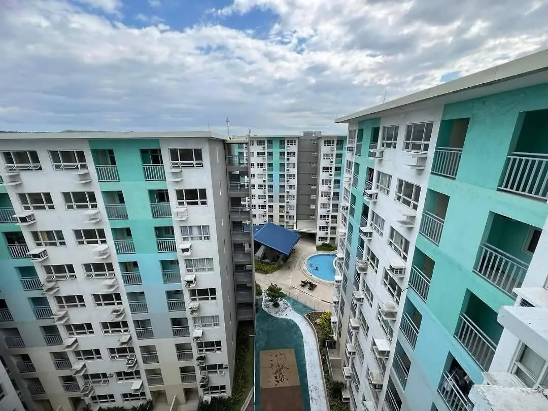 Seawind Condominium Near Airport Building3 3BEDROOM Davao City Appartement