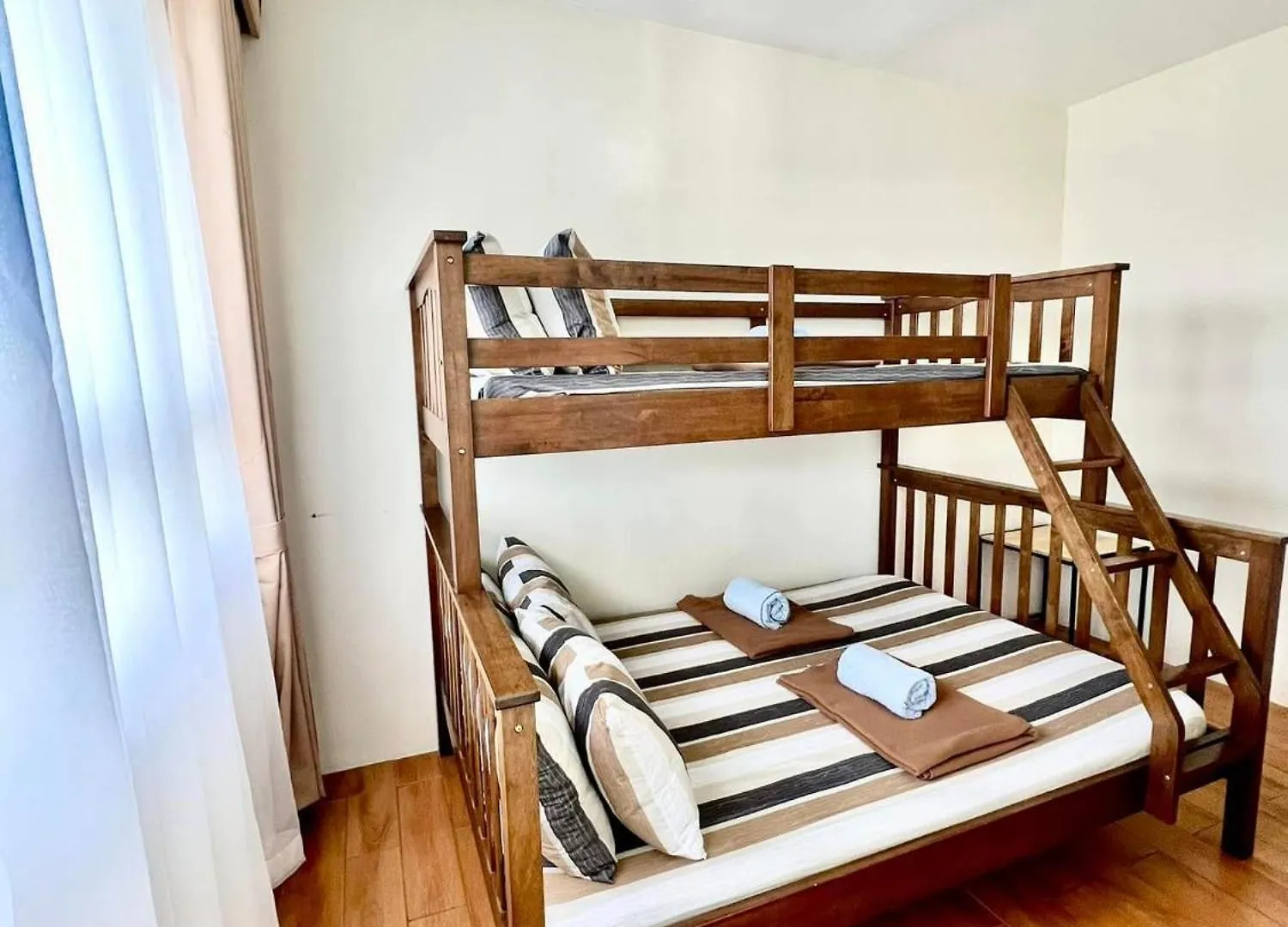 Seawind Condominium Near Airport Building3 3BEDROOM Davao City